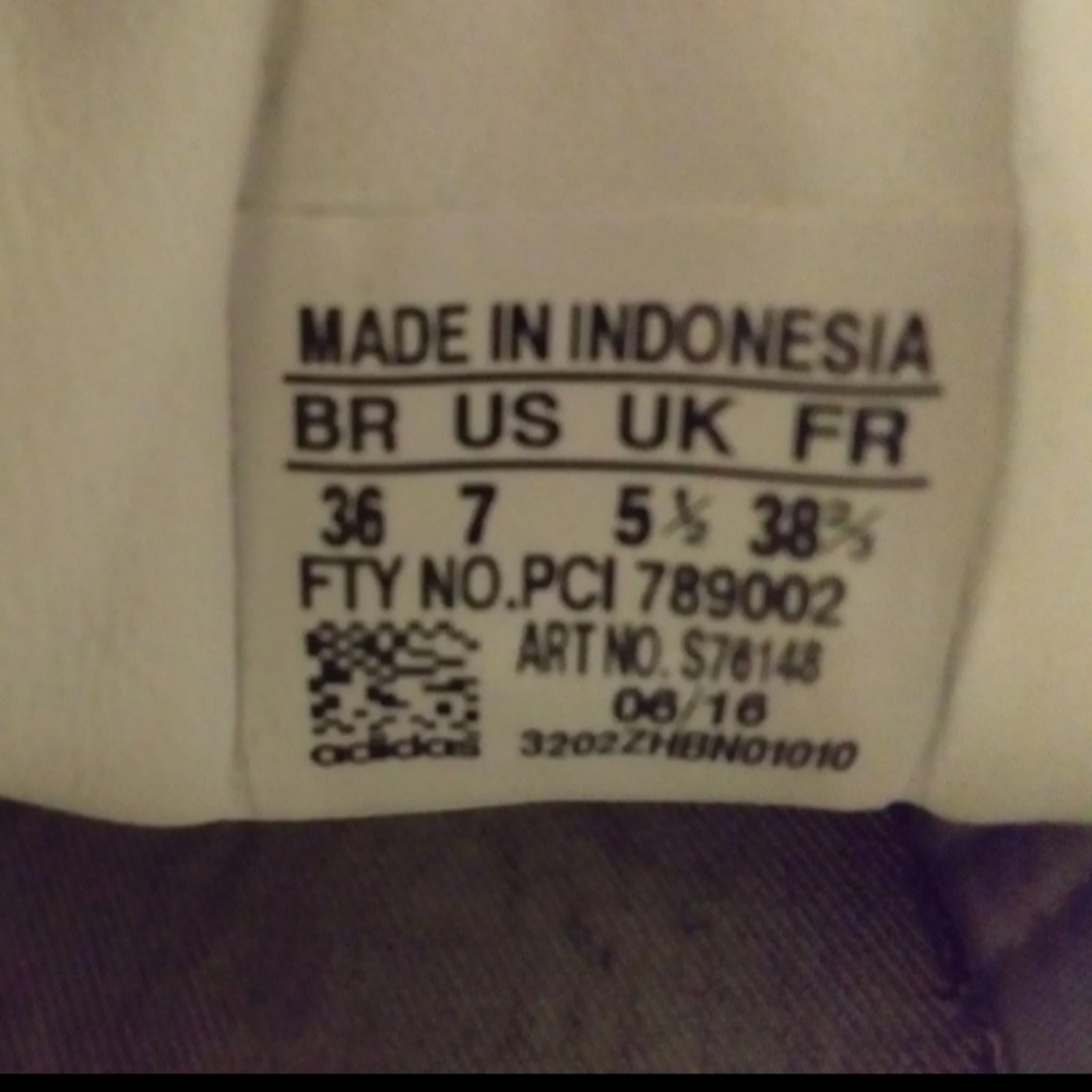 Adidas - Picture 5 of 5
